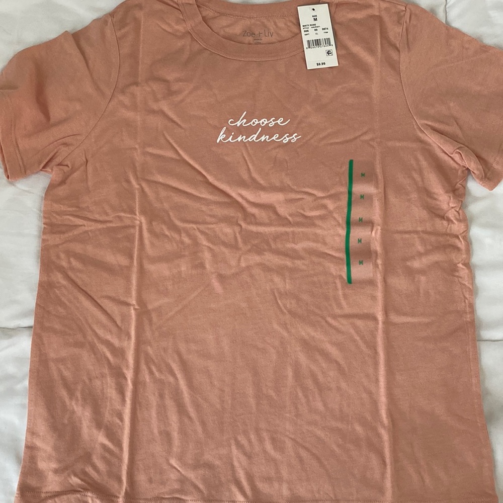 Women’s Zoe&Liv Tshirt size medium color Misty Rose
